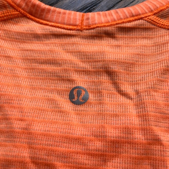 Lululemon Long Sleeve - Picture 6 of 7